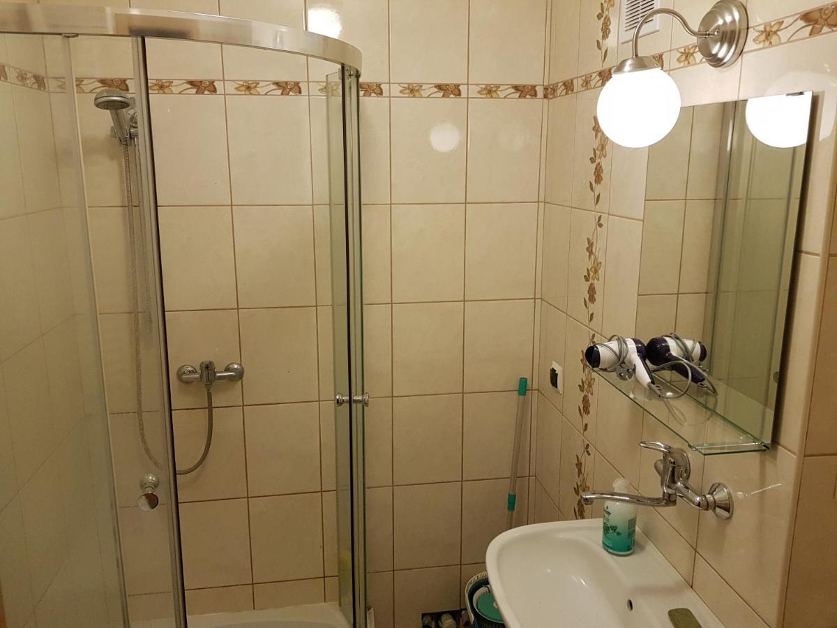 Mirrorroom Pl Citycenter Warsawa Bagian luar foto