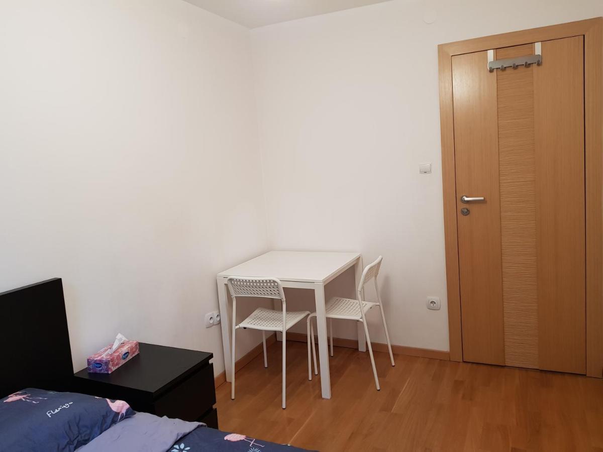 Mirrorroom Pl Citycenter Warsawa Bagian luar foto